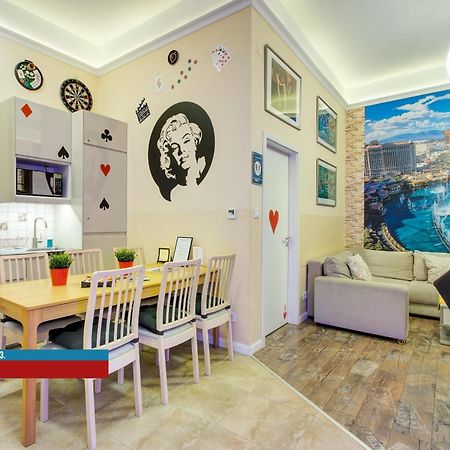 Little Americas Main Street Apartments Budapest Exterior foto