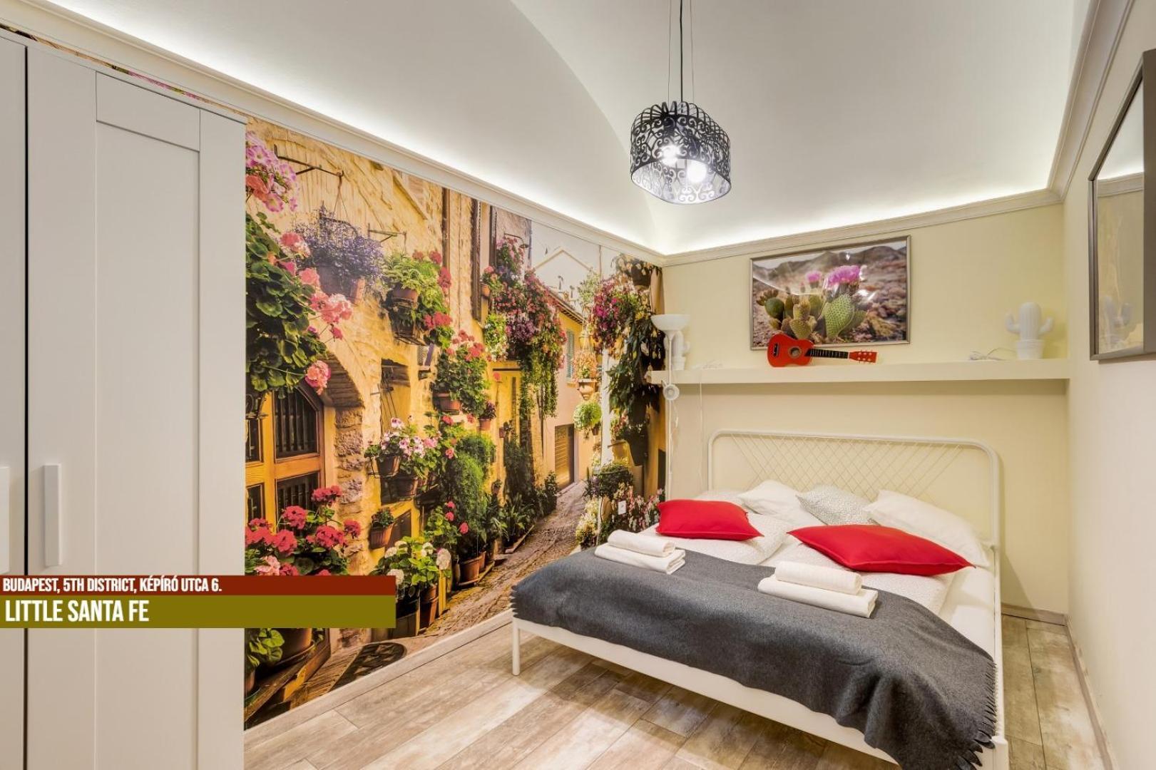 Little Americas Main Street Apartments Budapest Exterior foto